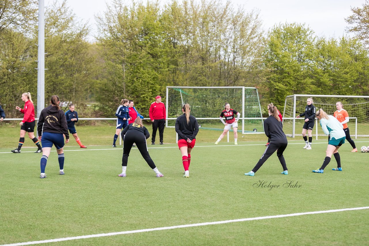 Bild 104 - Co-Trainerin der Frauen Nationalmannschaft Britta Carlson in Wahlstedt